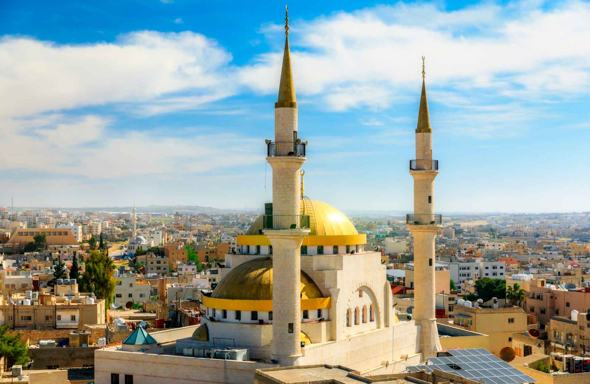 Circuit en Jordanie (Juin & Juillet) : Voyage au Cœur de l'Histoire et des Déserts Majestueux