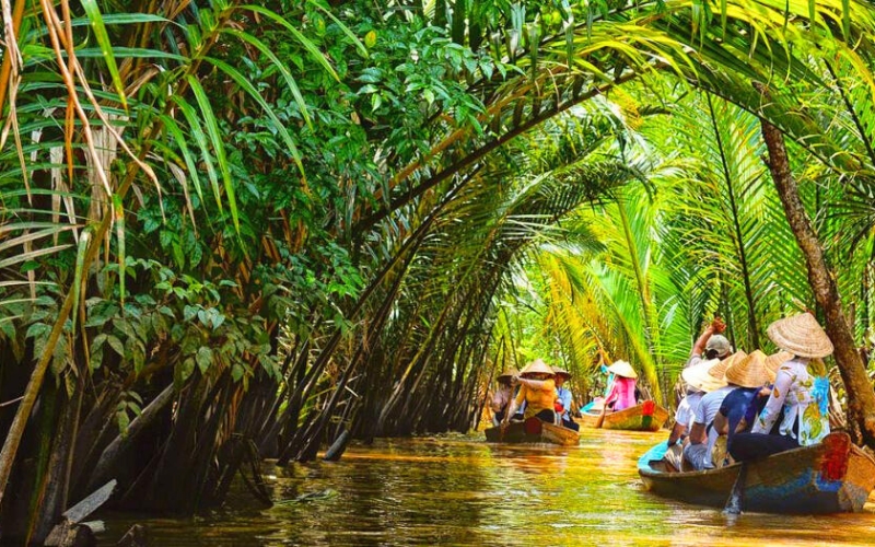 JOUR 12 - Saïgon · Delta du Mékong · Ben Tre · Retour à Saïgon